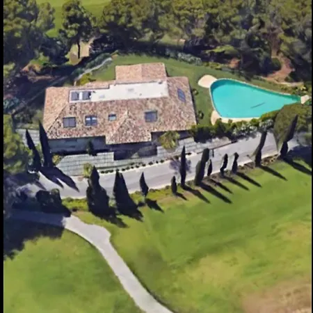 Villa Mercedes *