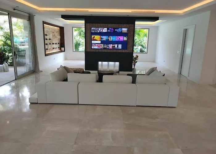 Villa Mercedes *